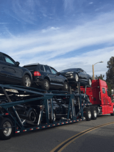 Read more about the article Get the Best Luxury Car Transport In Miami